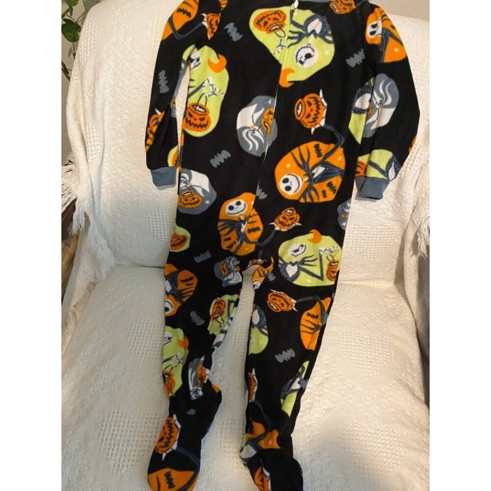 Disney  Jack  Halloween  🎃 pjs  size 5T